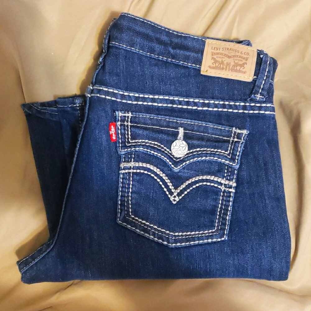 Levis girls